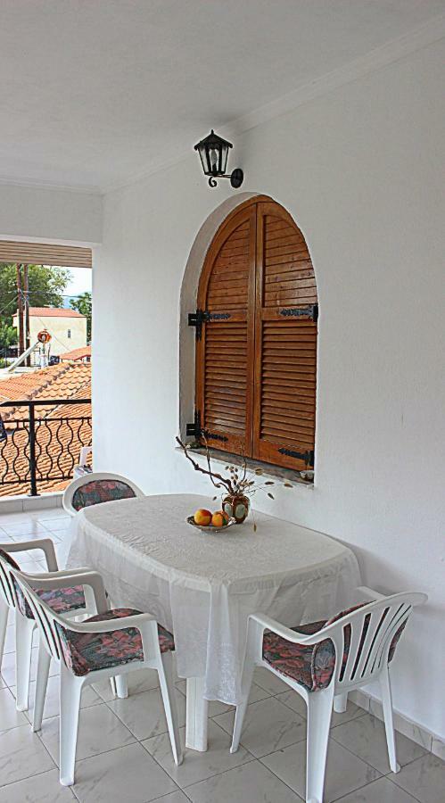Cozy Asprovalta Home By The Sea Экстерьер фото